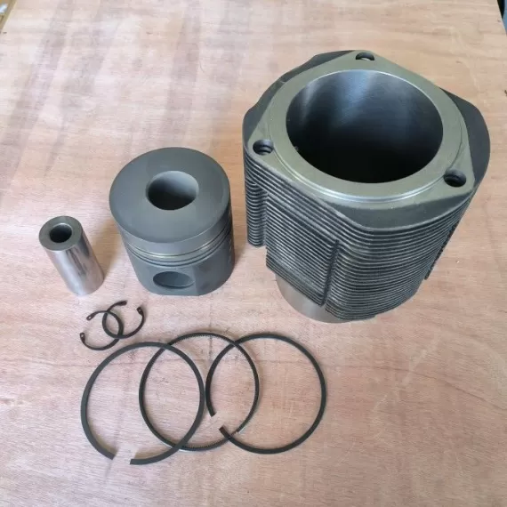 FL413 diesel engine spare parts cylinder liner piston kit for deutz  liner kit