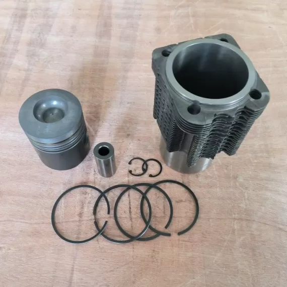 FL913 4ring diesel engine spare parts cylinder liner piston kit for deutz  liner kit